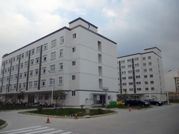 淳華已經(jīng)完工宿舍樓.jpg